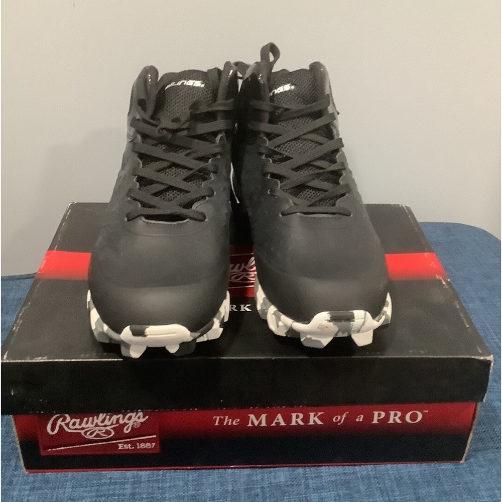 Rawlings Men's Revolt Football Cleats Black & White 160725 Sz 11